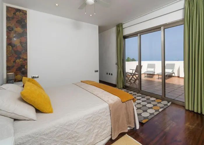 ヴィラ Laurisilva サウサル