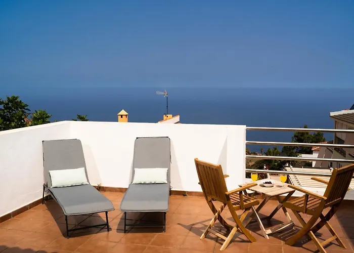 ヴィラ Laurisilva